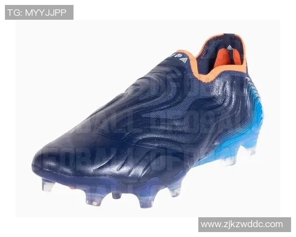 德容穿搭解析：透视球星上脚的足球鞋设计与性能优势