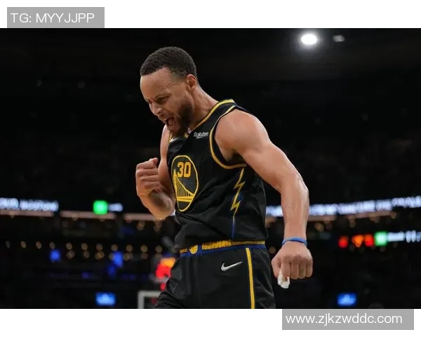 球星挑战踢足球的极限对决 谁能超越自我创造历史 球星挑战踢足球的极限对决 谁能超越自我创造历史