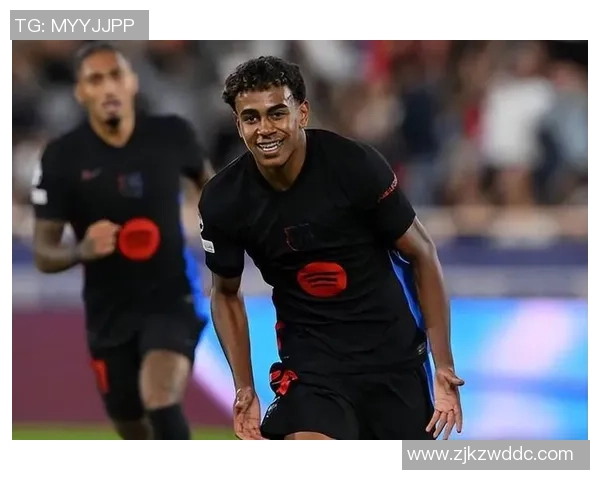 足球巨星谈未来目标:挑战自我与追求更高荣誉 足球巨星谈未来目标:挑战自我与追求更高荣誉